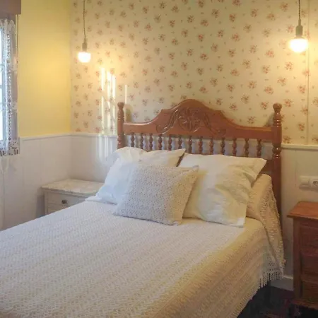 Casa La Bolera Semesterbostad Carrena de Cabrales